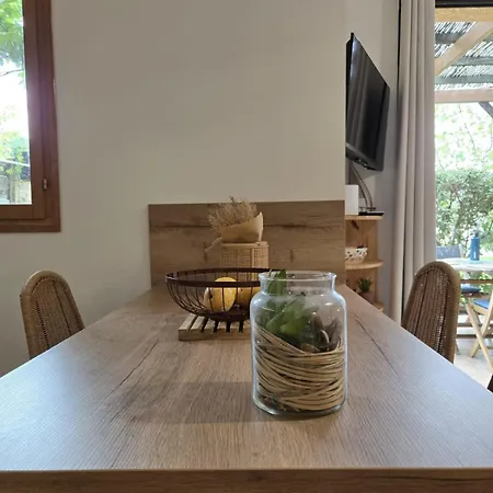 别墅 Mini Vue Jardin Dans Calme Wifi Piscine A Pied