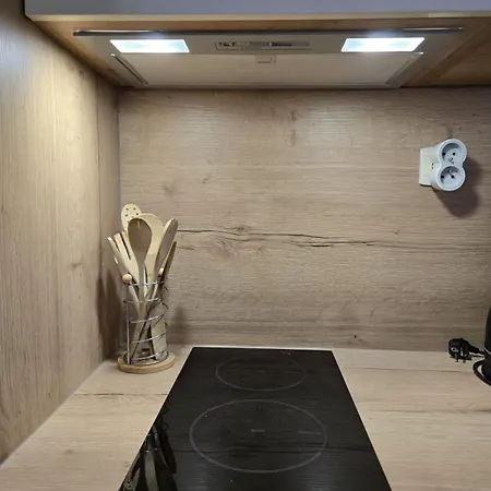 Mini Vue Jardin Dans Calme Wifi Piscine A Pied Vila Serra-di-Ferro (Corsica)