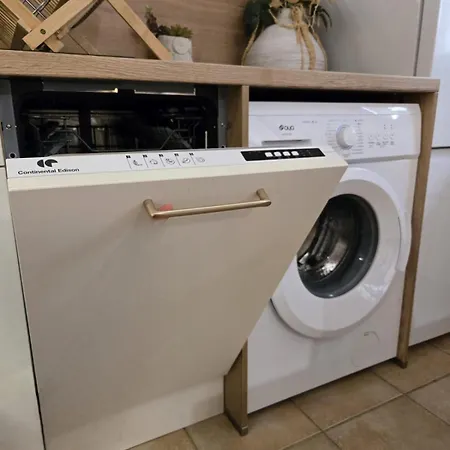 Villa Mini Vue Jardin Dans Résidence Calme Wifi Piscine à Pied Serra-di-Ferro (Corsica)